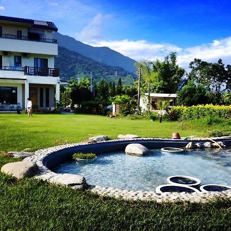 Remindful Homestay Guanshan Exterior photo